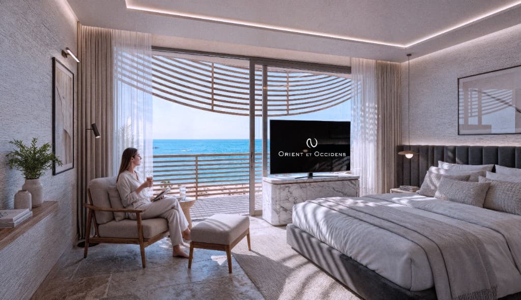 Hotel Juzno More bedroom interior with sea view